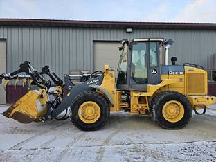 2011 John Deere 444K