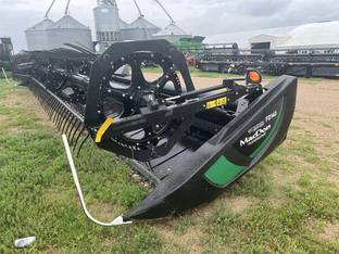 2020 MacDon Industries FD140