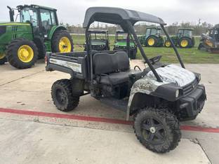 2013 John Deere GATOR XUV 825I