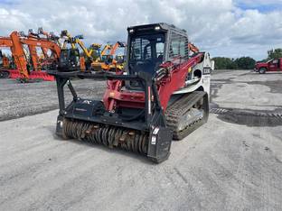 2021 Takeuchi TL12R2