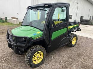 2021 John Deere GATOR XUV 835M