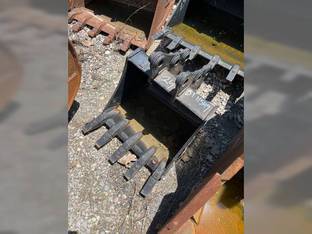 2022 Takeuchi 24INTB240