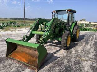 2015 John Deere 5085E