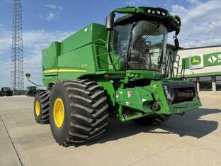 2023 John Deere S770