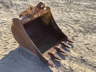 2015 John Deere 30IN310G