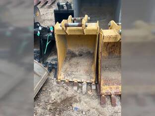 2012 John Deere 24IN310