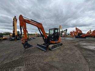2024 Hitachi ZX60USB-5N