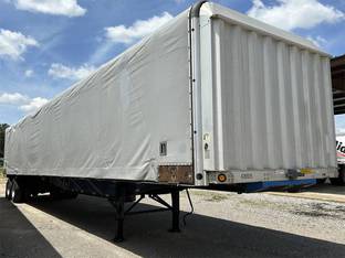 2006 Utility 48 FT COVERED WAGON