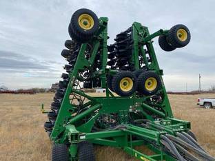 2012 John Deere 1890