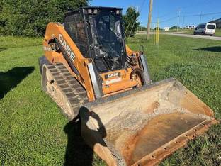 2022 Case TV620B
