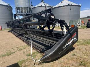 2011 MacDon Industries FD70