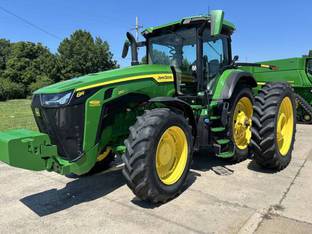 2021 John Deere 8R 250