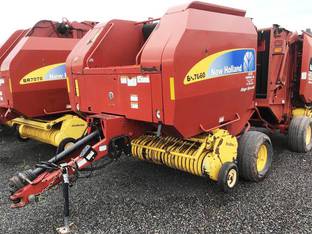 2009 New Holland BR7060