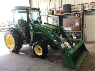 2017 John Deere 4066R