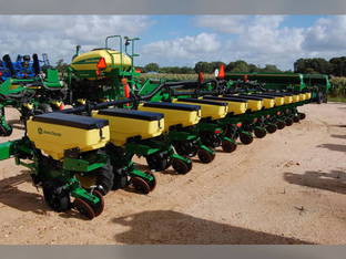 2024 John Deere 1725