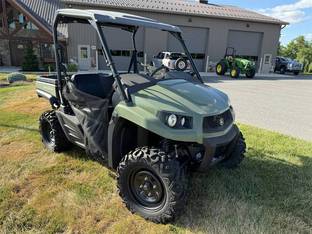 2020 John Deere XUV590E