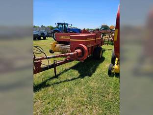 1994 New Holland 580