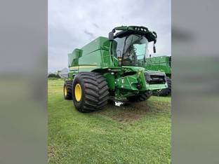 2023 John Deere S780