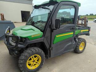 2020 John Deere GATOR XUV 835R