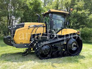 2018 Challenger MT743