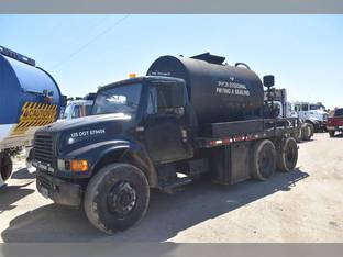 1987 International S1900