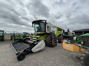 2021 Claas 6900
