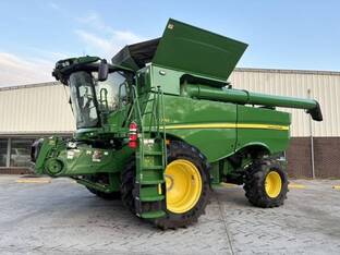 2023 John Deere S770