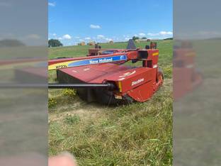 2013 New Holland H7230