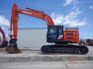 ！？ ZX490LC-6 Medium Excavators - Hitachi Construction Machinery