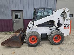 2004 Bobcat S250