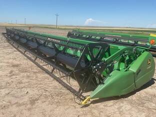 2009 John Deere 635F