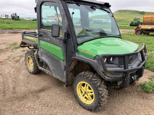 2018 John Deere GATOR XUV 835M