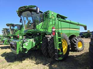 2021 John Deere S780