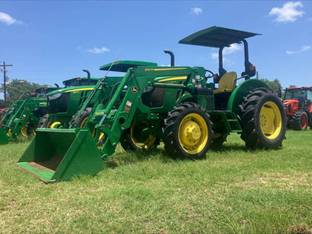 2018 John Deere 5055E