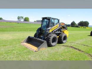 2021 New Holland L328