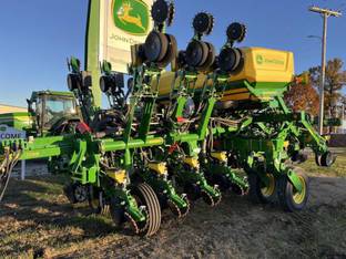 2023 John Deere 1795