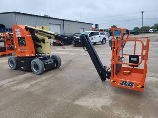 2024 JLG E300AJP