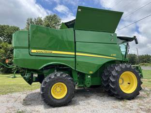 2022 John Deere S780