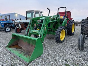 2015 John Deere 5055E
