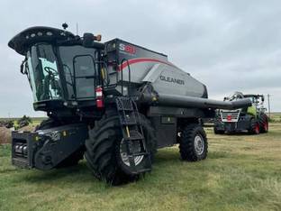 2014 Gleaner S68