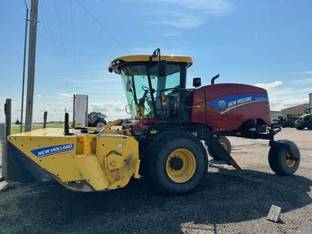 2021 New Holland Speedrower® SP Tier 4B 260