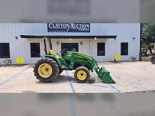 2010 John Deere 4105