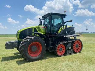2023 Claas AXION 930TT