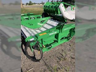 Hustler TRAILER BALE FEEDER UNROLLER