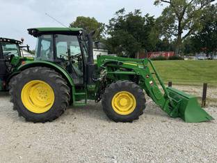 2022 John Deere 5115M
