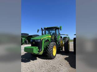 2023 John Deere 8R 280