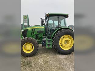 2024 John Deere 6135E
