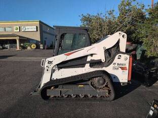 2021 Bobcat T740