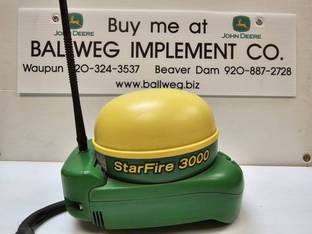 John Deere SF3000 RTK Ready Receiver w/ RTK 450 Rad