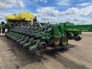2019 John Deere DB66